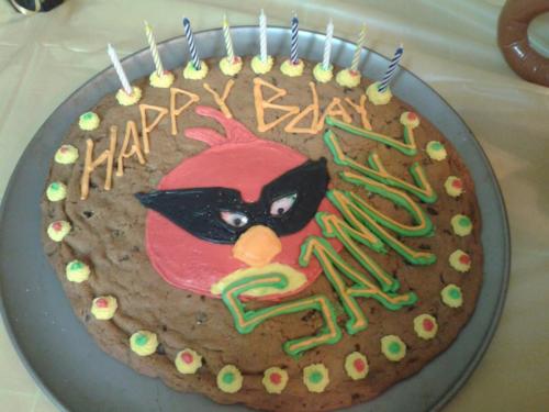 angry red bird cookie cake