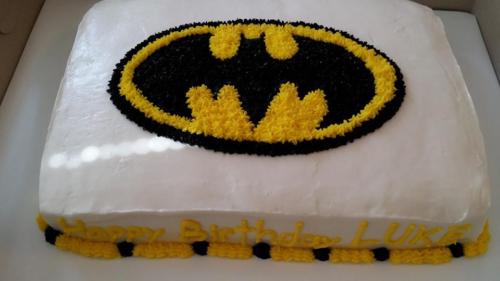 bat cake